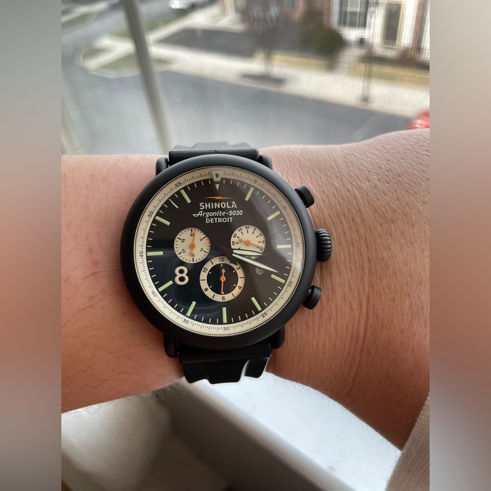 Shinola Runwell Contrast Chrono Quartz Watch (black)